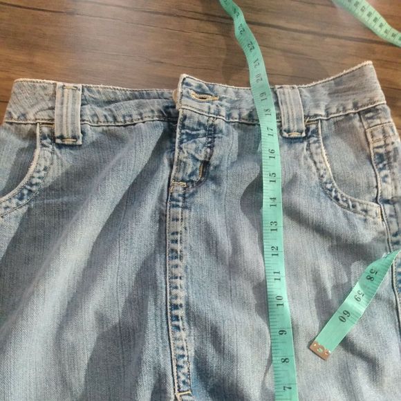 Hydraulic jeans Size 5/6 Jean Skirt Distressed skirt 90s Y2K... - Picture 8 of 10